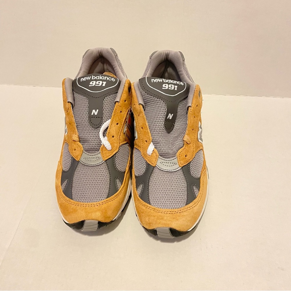 New Balance
New Balance Made in UK 991 Lace-Up Sneakers